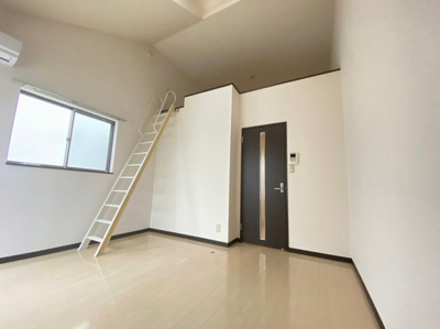 【洋室】 | ベネフィスタウン竹下1 | 別号室の写真になります。現況優先。