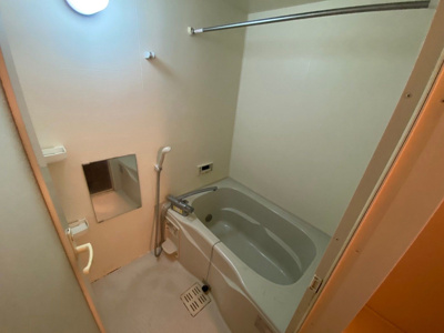 【浴室】 | レジデンシャルヒルズヴィラスタイル | 別号室の写真になります。現況優先。