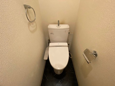 【トイレ】 | レジデンシャルヒルズヴィラスタイル | 別号室の写真になります。現況優先。