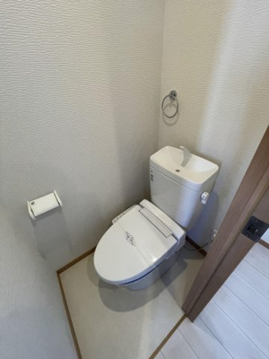 【トイレ】 | PHOENIX高宮南 | 別号室の写真になります。現況優先。