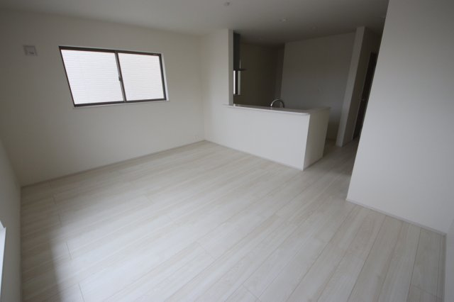 《仲介手数料無料》上尾市仲町２丁目2-10(1号棟)新築一戸建てリナージュ