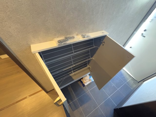 エスペリオ太東ガレージの収納