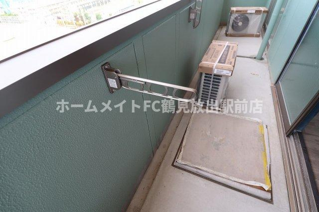 東大阪市高井田本通７丁目の賃貸マンションのバルコニー