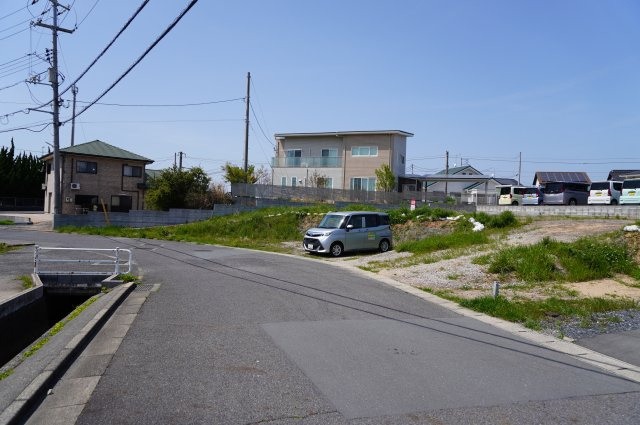 【前面道路含む現地写真】 | パルヒルズ草江 | ２号地サイドから撮影