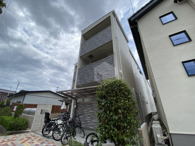 クリエオーレ角田の外観