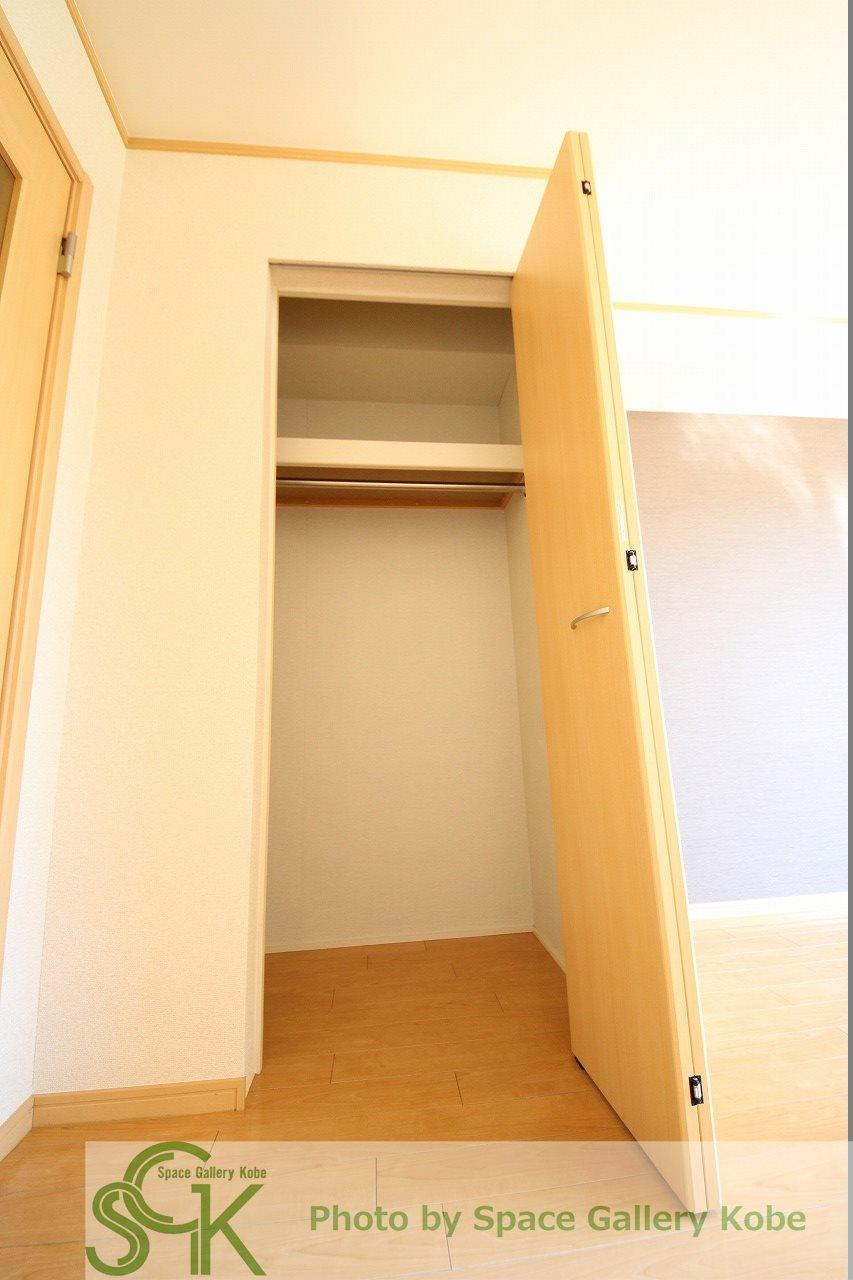 ドゥムールストレチアの収納|※お部屋により仕様が異なる場合があります。