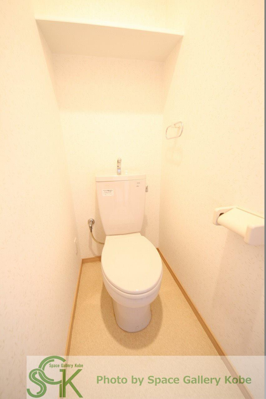 ドゥムールストレチアのトイレ|※お部屋により仕様が異なる場合があります。