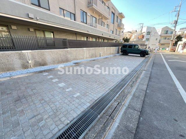 PATH世田谷下馬の駐車場|駐車場があります