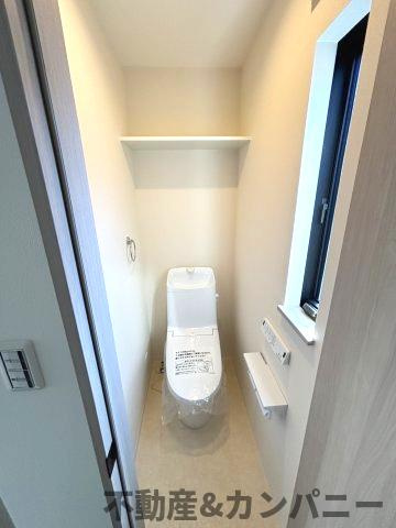 近隣挨拶どうする？？たちばな小学校が隣人な家のトイレ|清潔感のあるトイレです