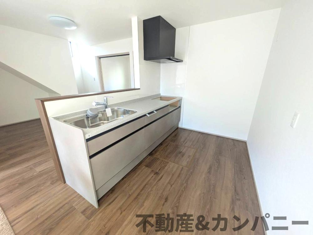 近隣挨拶どうする？？たちばな小学校が隣人な家のキッチン|キッチンです