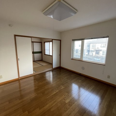 室蘭市東町５丁目16-3の内装