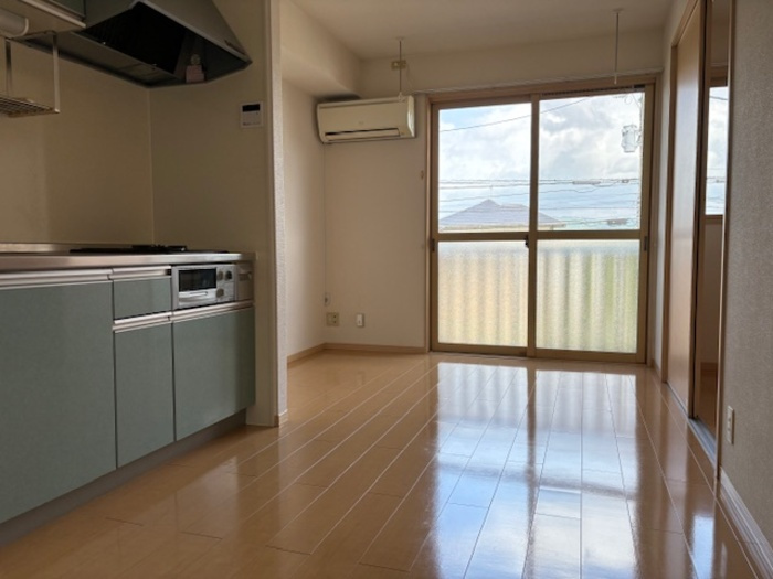 ミカハウスⅡの居間・リビング|ゆったり過ごせる居間です