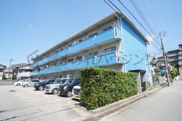 ひよハイツの外観