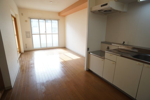 ひよハイツの居間・リビング