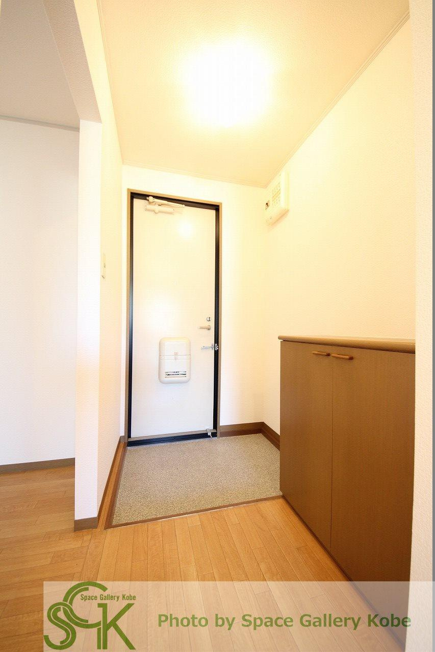 プリシェール南別府の玄関|※お部屋により仕様が異なる場合があります。