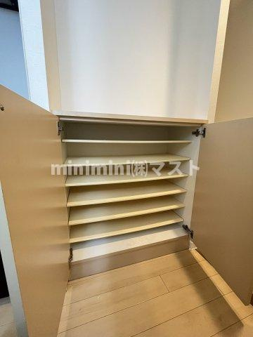 グランパシフィック堀江WESTの収納