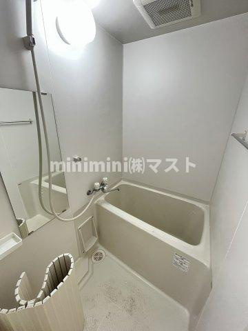 グランパシフィック堀江WESTの浴室