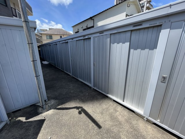 【バルコニー】 | レンタル収納庫（原古賀）