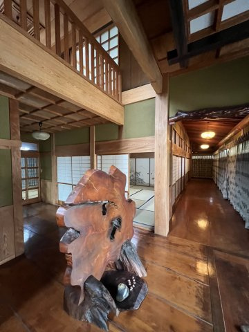 上日置町戸建の玄関