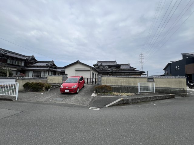 上日置町戸建の前面道路含む現地写真