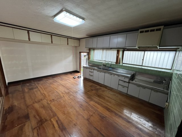 上日置町戸建のキッチン