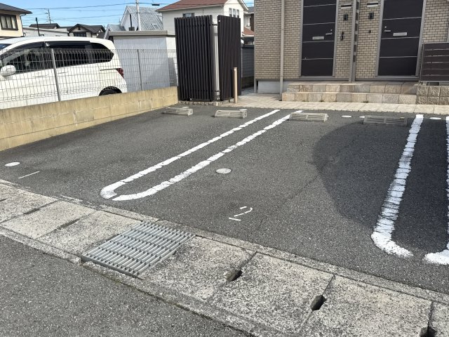 レグジーの駐車場