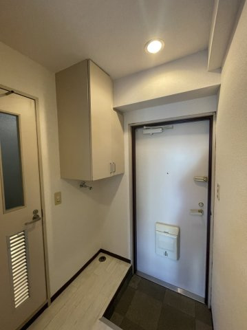 パレドール日の出新潟の玄関