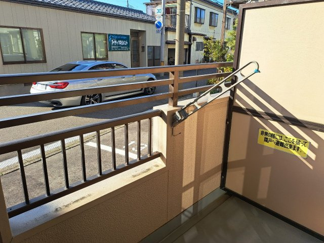 パレドール日の出新潟のバルコニー