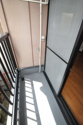 大阪市城東区鴫野東３丁目の賃貸マンションのバルコニー