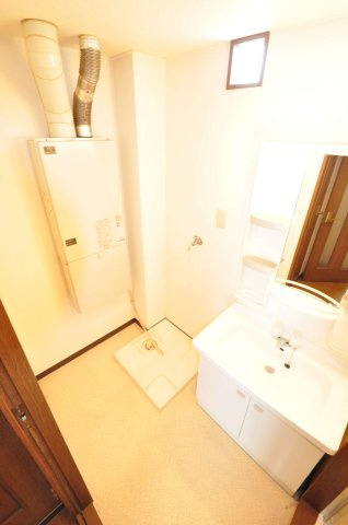 大阪市城東区鴫野東３丁目の賃貸マンションの洗面所