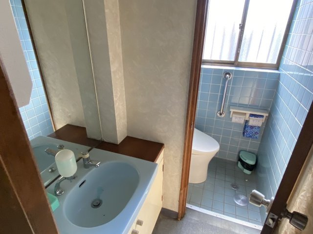 西条市下島山甲1358-1　店舗のその他