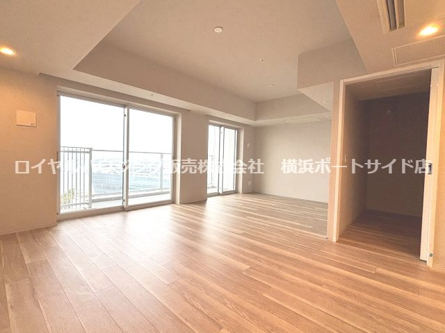 【居間・リビング】