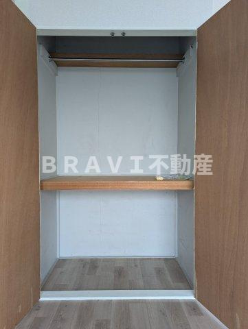 シャローム高井田 BRAVI不動産の収納