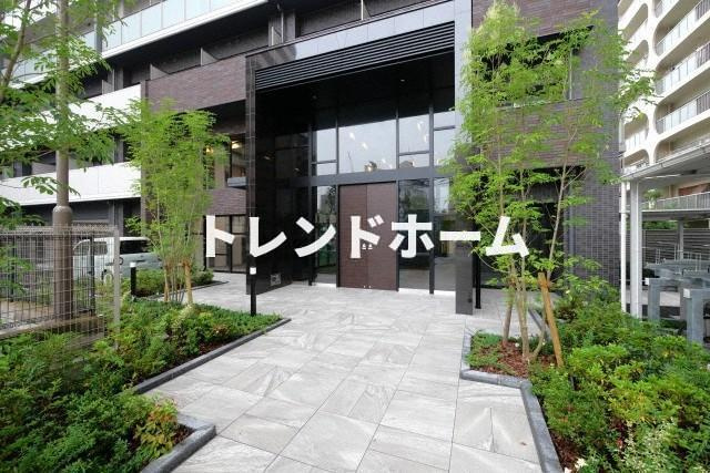 エスリードレジデンス大阪福島シティウエストのエントランス|選べる家電プランあり！！