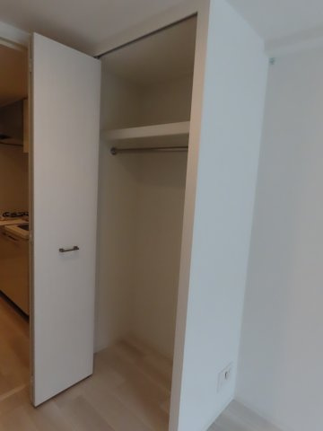 大阪市西淀川区御幣島３丁目の賃貸マンションの収納