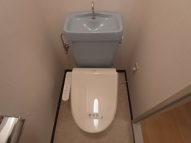 甲南セゾン東灘のトイレ