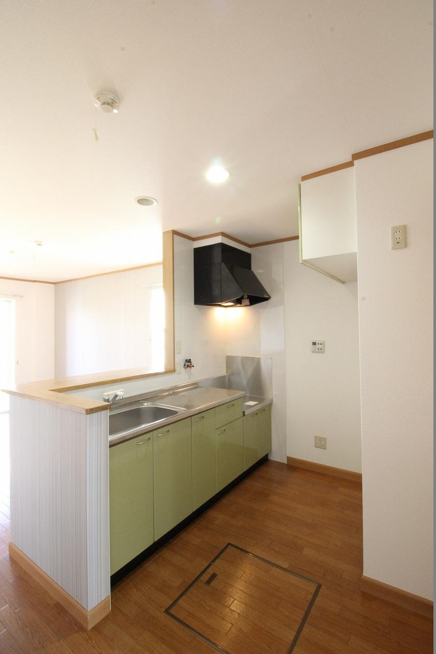 ルマージュ神戸五番館のキッチン|※お部屋により仕様が異なる場合があります。