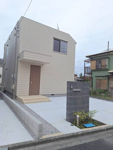 昭島市緑町へーベルハウス（西棟）の外観|ZEH省エネ　旭化成へーベルハウス