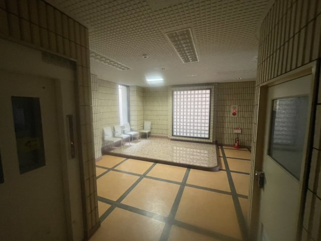JPレジデンス新大宮のロビー
