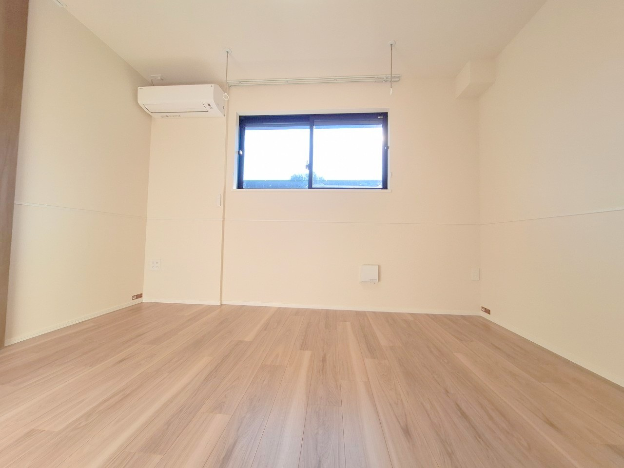 グリーンテラス上水本町　ノースの居間・リビング