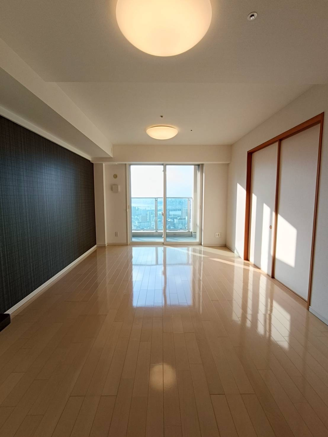 レジデンス梅田ローレルタワーの居間・リビング|おしゃれなリビングです