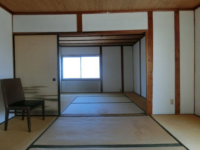 米子市灘町2丁目中古住宅の和室