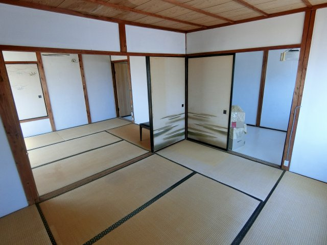 米子市灘町2丁目中古住宅の和室