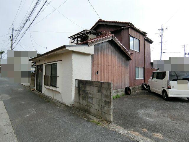 米子市灘町2丁目中古住宅の外観
