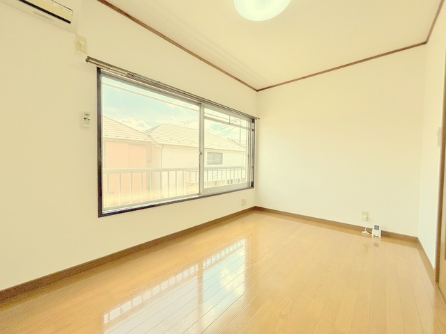 武蔵野ハイツの寝室|★開放的なお部屋★