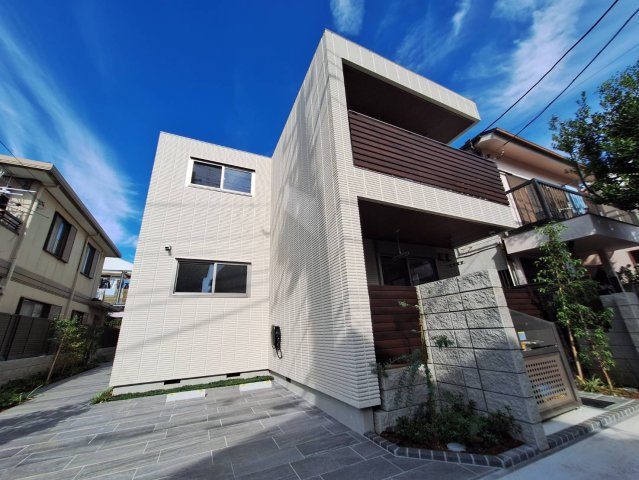フロイデ浜田山の外観