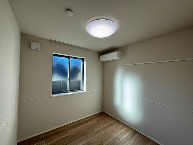 ＣＬＡＩＲ　ＭＡＩＳＯＮ　ＫＵＧＡＹＡＭＡの洋室