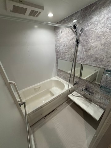 ＣＬＡＩＲ　ＭＡＩＳＯＮ　ＫＵＧＡＹＡＭＡの浴室