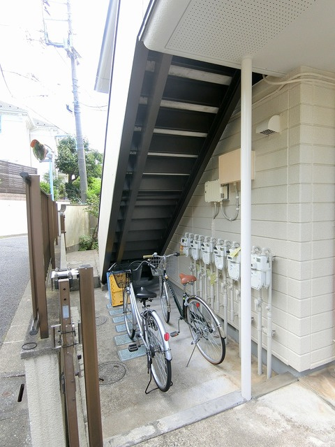グリーンハイツのエントランス|★自転車駐輪可能★