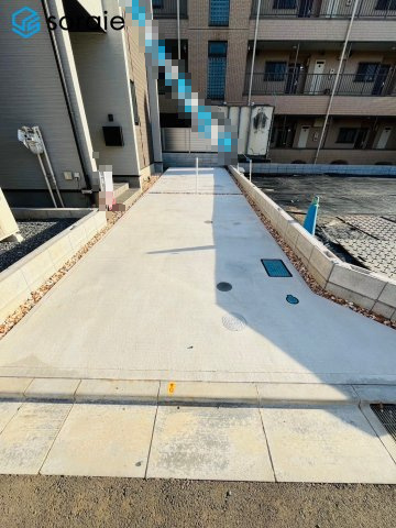川越市南大塚４丁目　いろどりアイタウンの駐車場